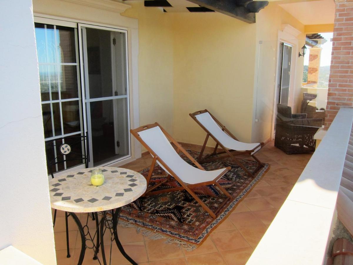 Reves D'Ocean Bed and Breakfast Santa Bárbara de Nexe Eksteriør billede