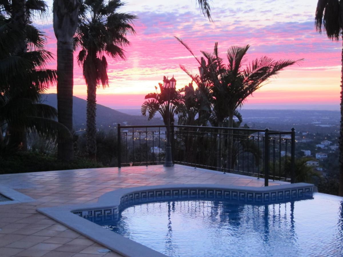 Reves D'Ocean Bed and Breakfast Santa Bárbara de Nexe Eksteriør billede